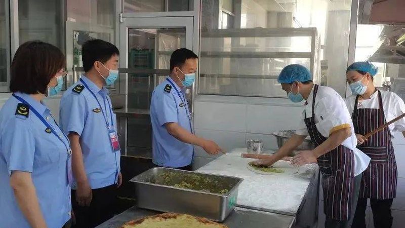小标题：挑选无添加蜜饯果干的关键指标