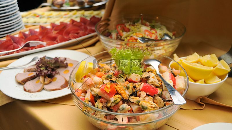 食品招商平台：揭秘成功案例背后的逻辑